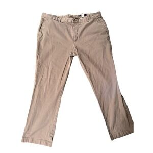 Vineyard Vines Khaki pants size 40x30